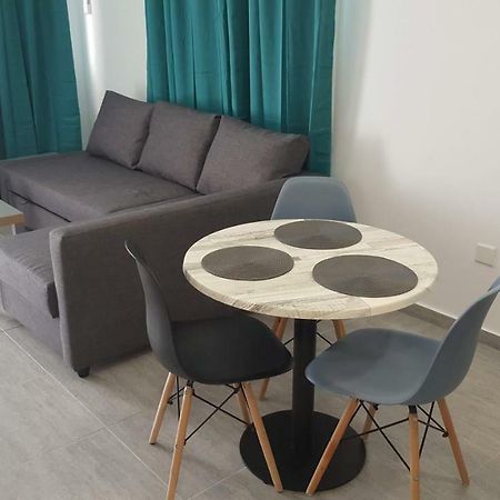 Manoli Apartments Agia Napa Buitenkant foto
